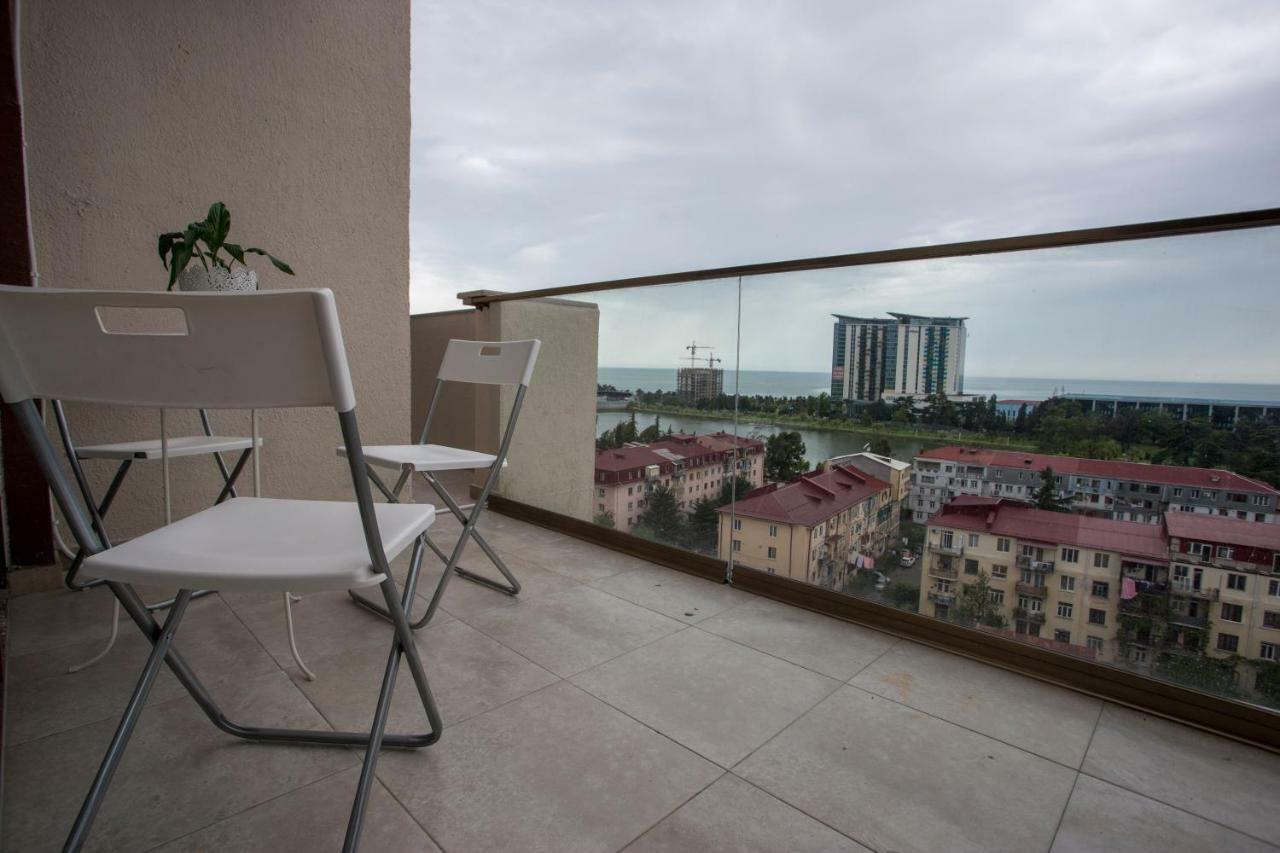 באטומי Nano'S Exclusive Fashionable Apartment מראה חיצוני תמונה