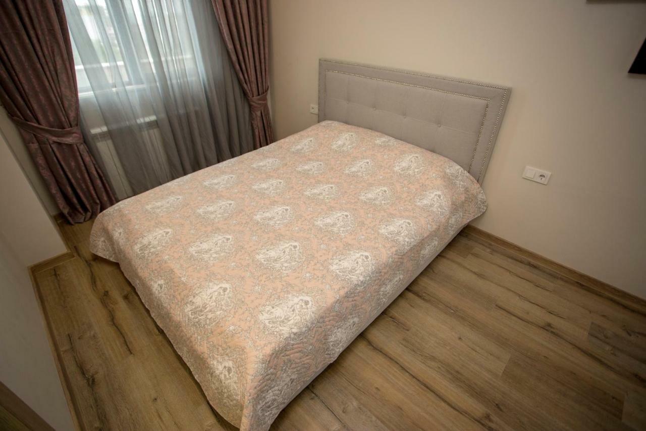 באטומי Nano'S Exclusive Fashionable Apartment מראה חיצוני תמונה