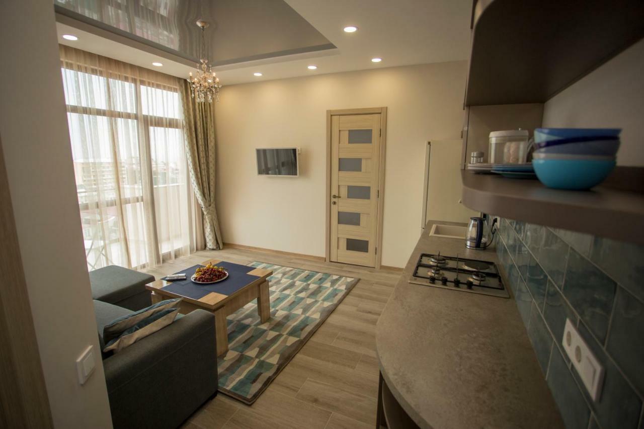 באטומי Nano'S Exclusive Fashionable Apartment מראה חיצוני תמונה