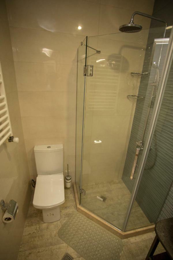 באטומי Nano'S Exclusive Fashionable Apartment מראה חיצוני תמונה