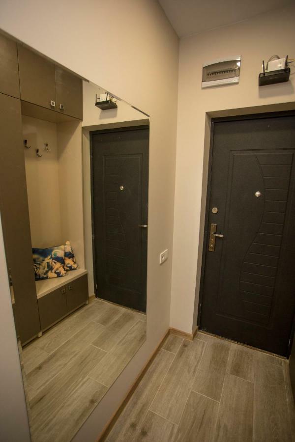 באטומי Nano'S Exclusive Fashionable Apartment מראה חיצוני תמונה