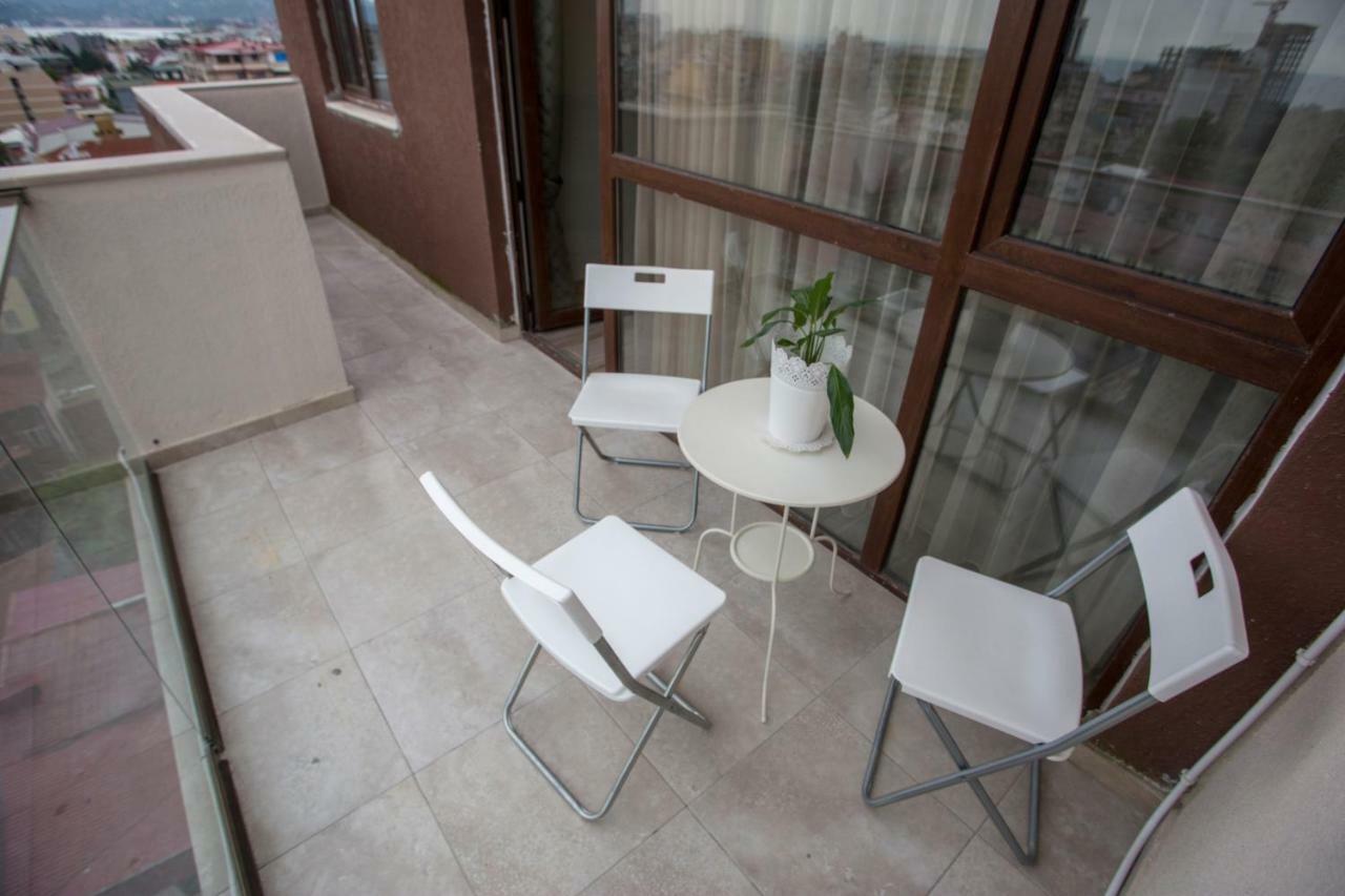 באטומי Nano'S Exclusive Fashionable Apartment מראה חיצוני תמונה